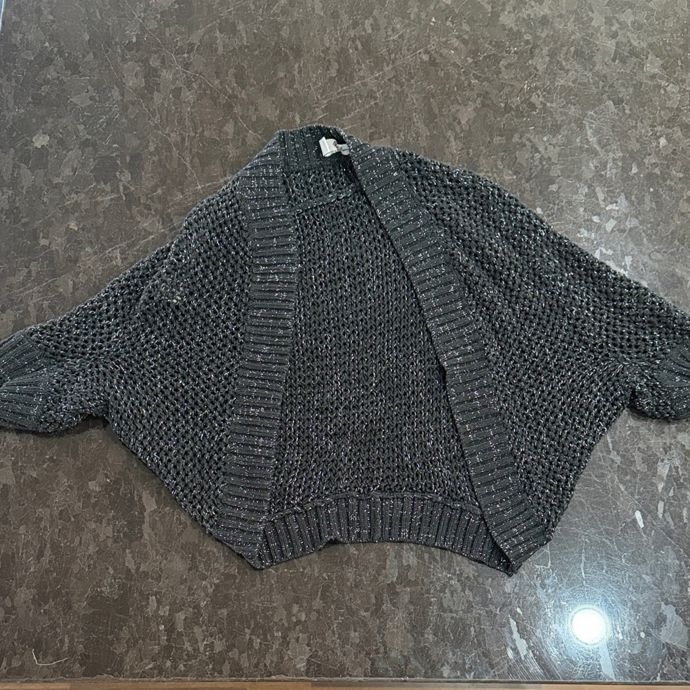 Billabong knitted black and silver top